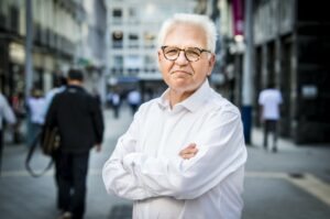 Luc Tillemans (AWDC) is heel tevreden over de samenwerking met Multi Masters Group voor de schoonmaak van de kantoren en de ongediertebestrijding.