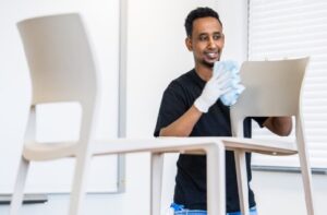 Schoonmaak school - gezonde leeromgeving - Multi Masters Group