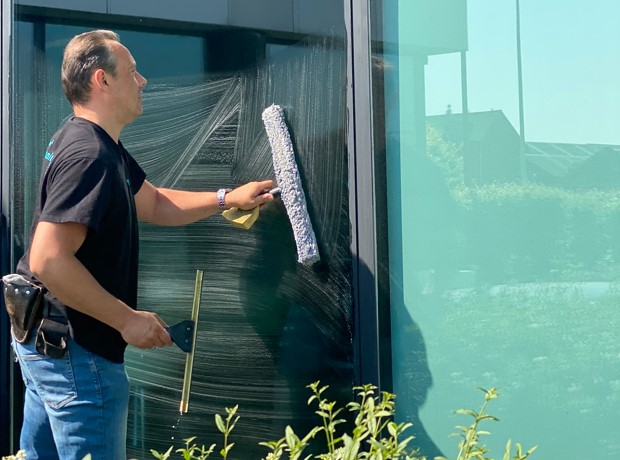 Ramen wassen zonder strepen - de tips van Werner van Cleaning Masters